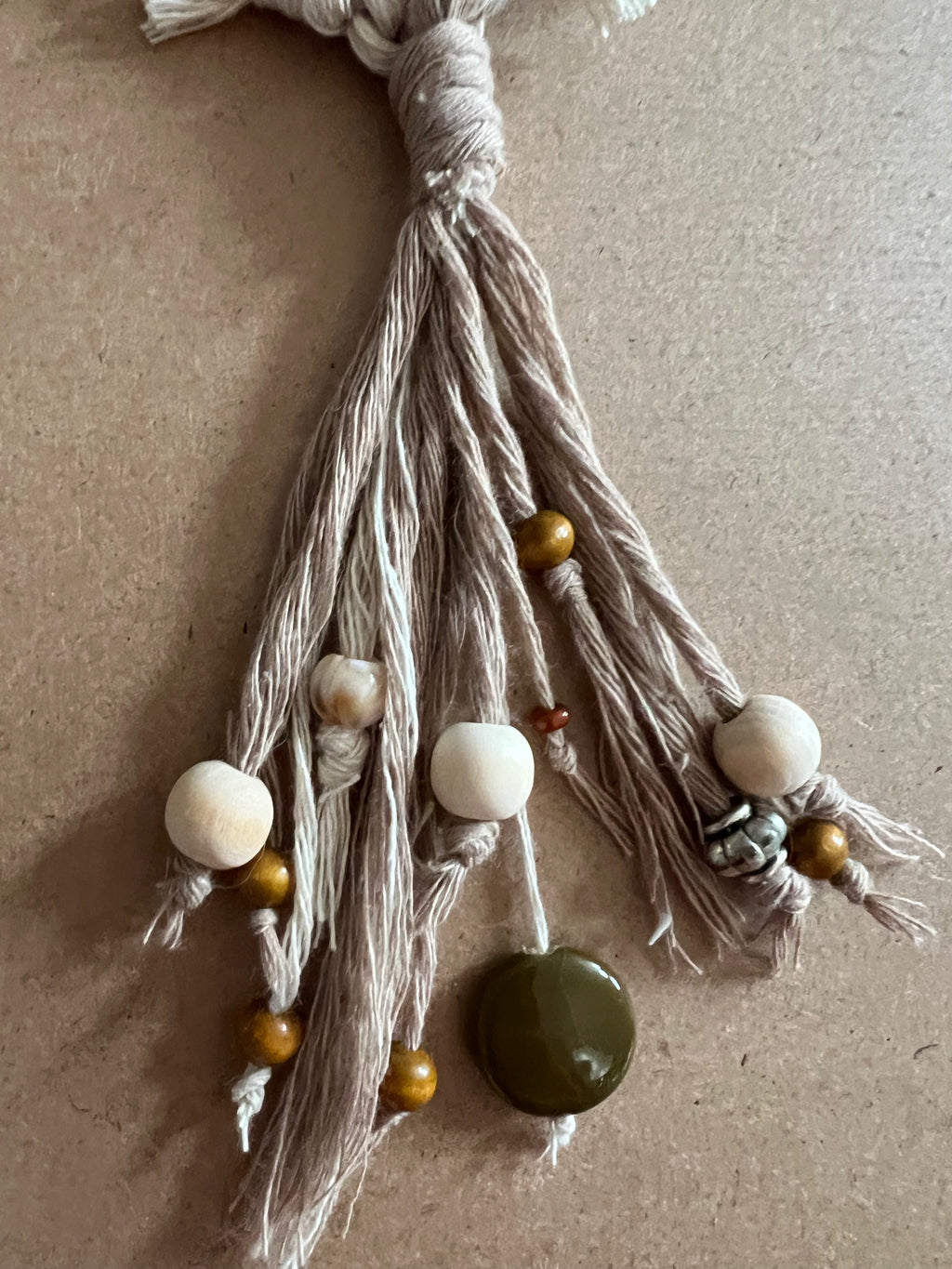 Décoration protectrice pour la maison avec pierre semi précieuse