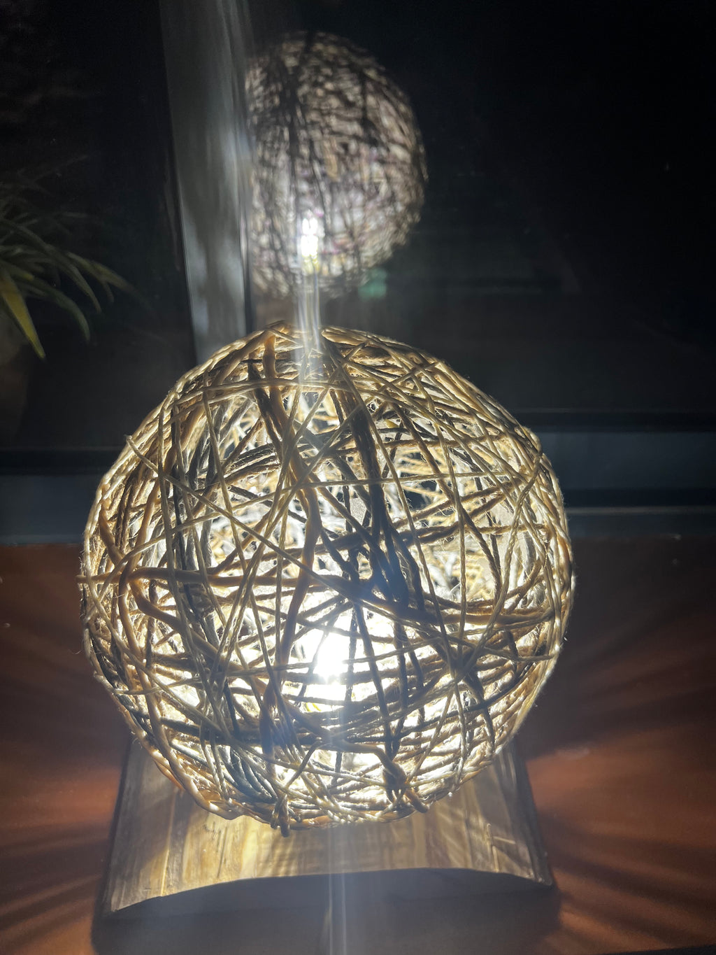 Lampe de chevet artisanale en bois et en coton - Fait main en France