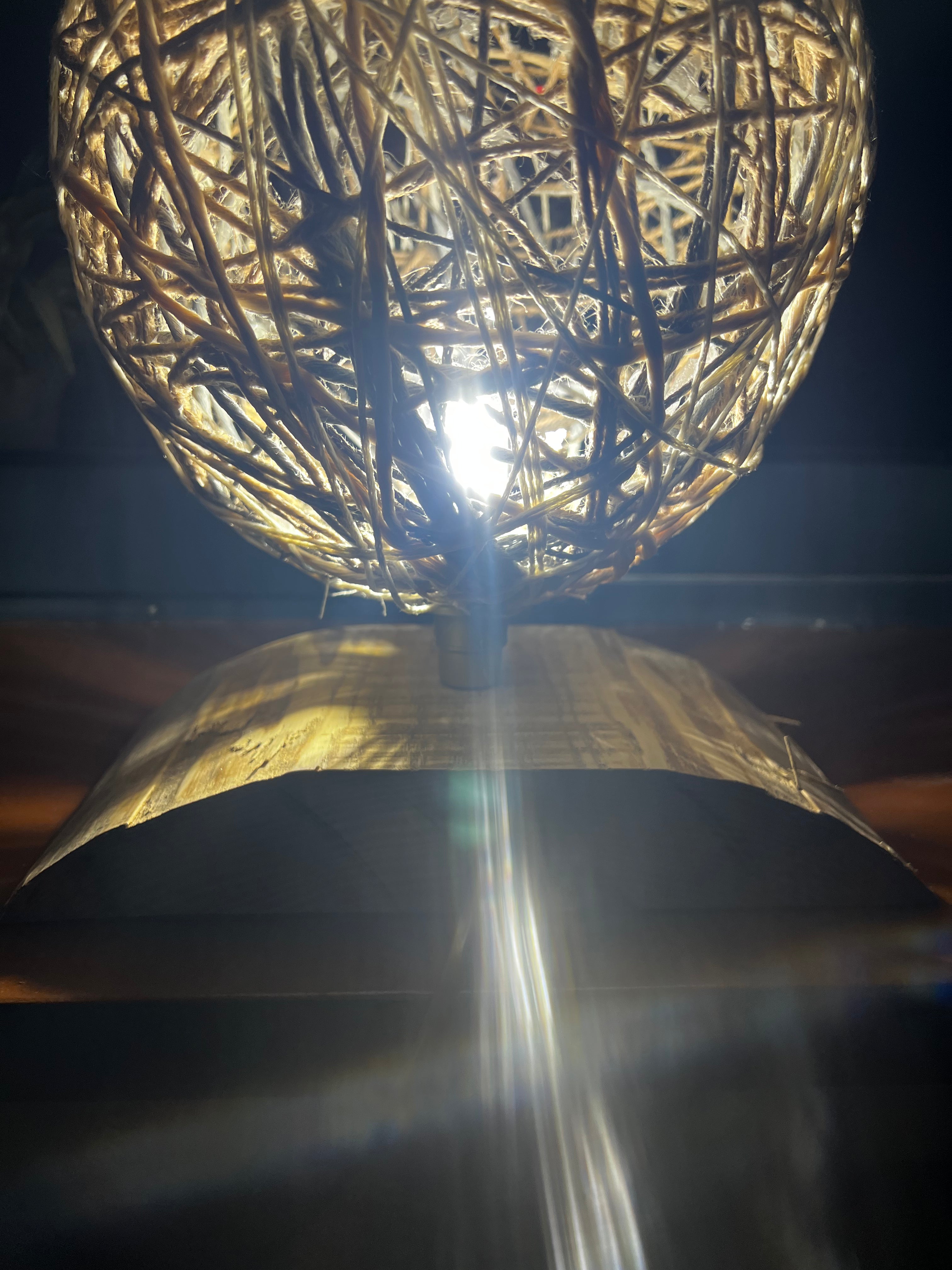 Lampe de chevet artisanale en bois et en coton - Fait main en France